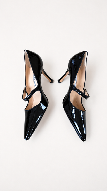 Manolo Blahnik Iconic Black Patent Leather Mary Jane Heels (38 IT)