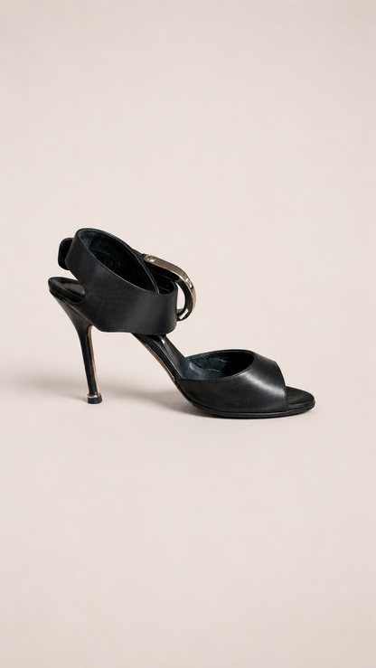 Manolo Blahnik Koyu Black Buckle Sandals (37 IT)