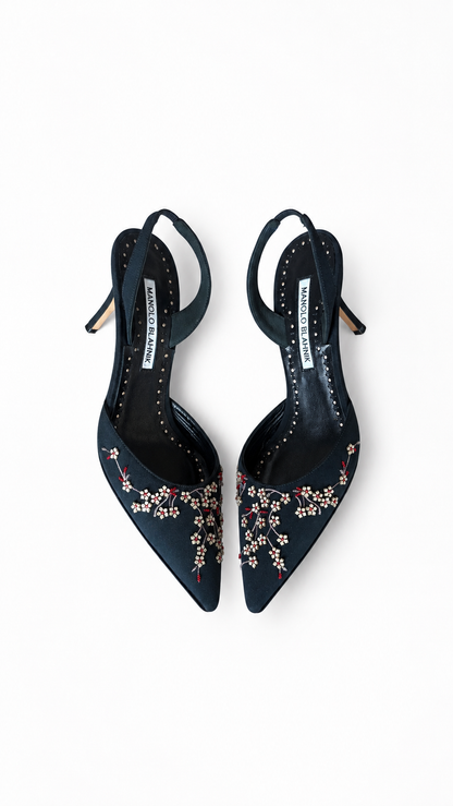 Manolo Blahnik Vintage Navy Floral Slingback Heels (36 IT)